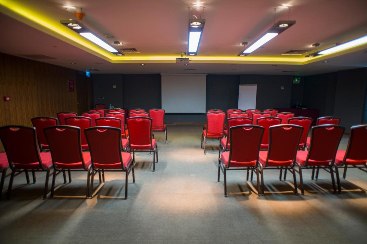 מלון Crowne Plaza Harbiye By Ihg 5*