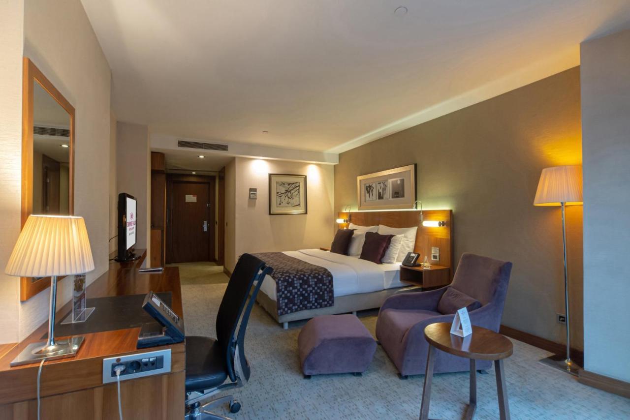 Crowne Plaza Harbiye By Ihg מלון