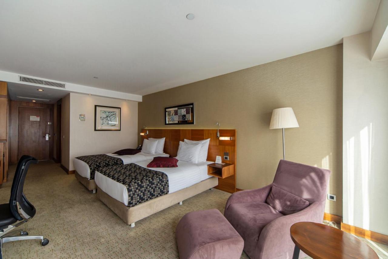 Hotel Crowne Plaza Harbiye By Ihg Istanboel