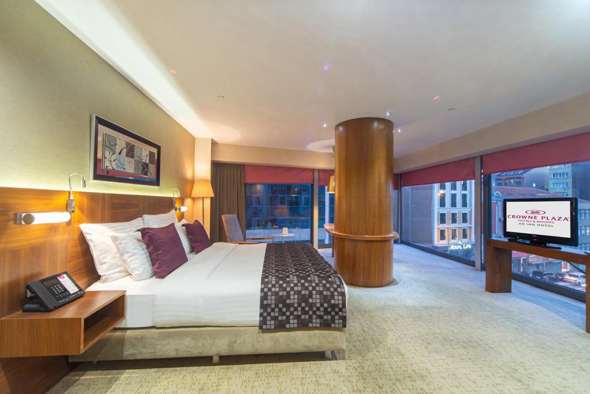 Crowne Plaza Harbiye By Ihg Hotel Istanboel