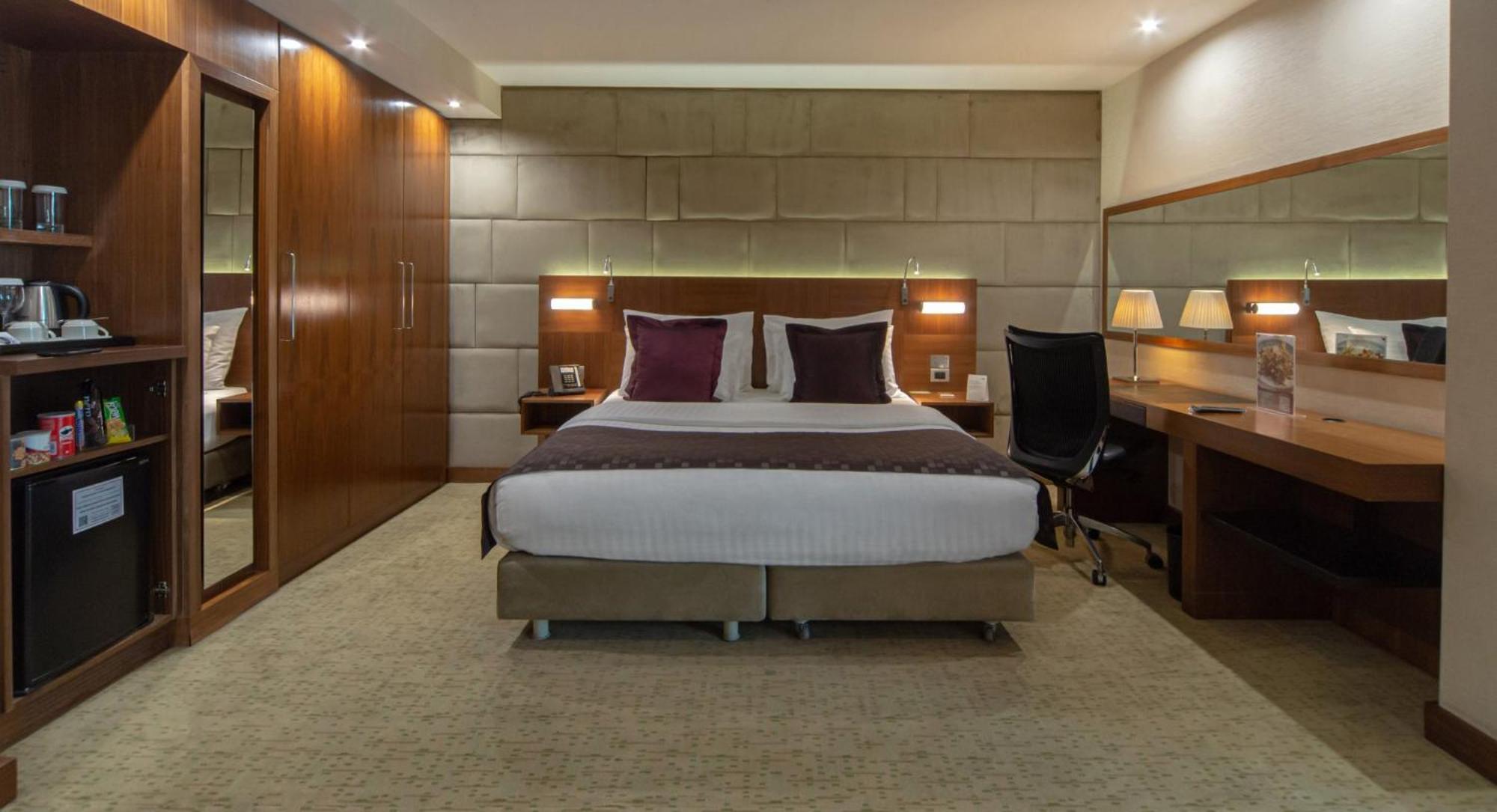 Crowne Plaza Harbiye By Ihg 5* Istanboel